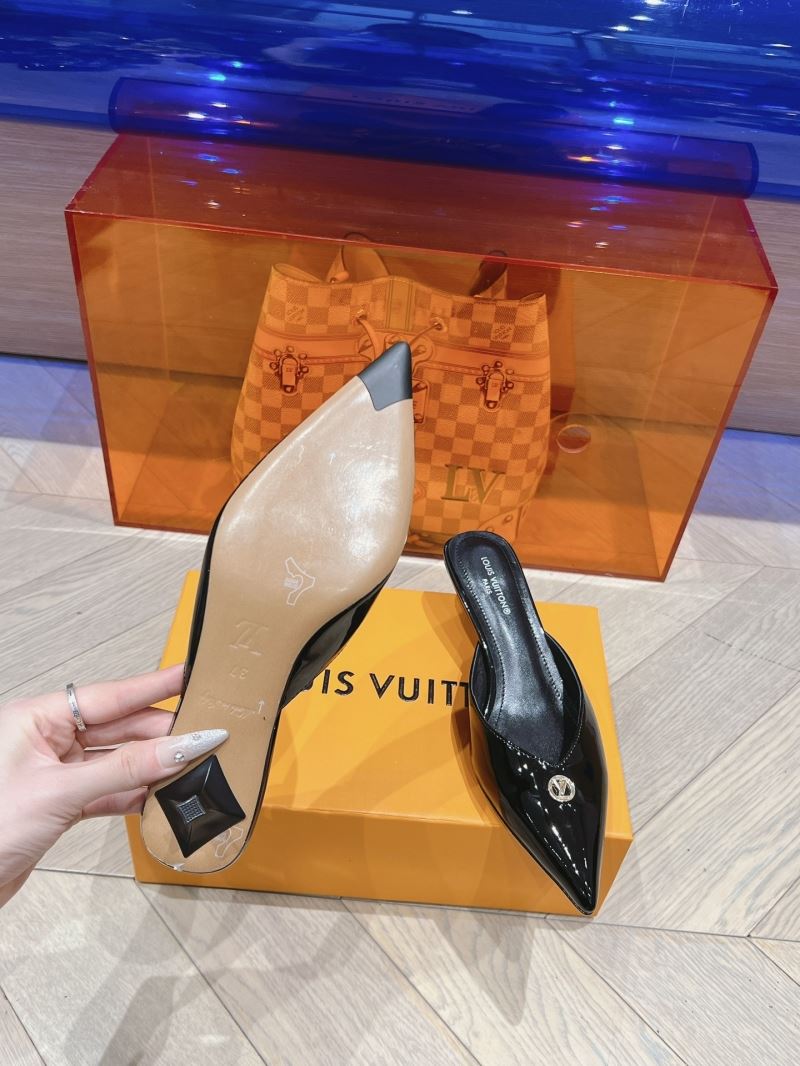 Louis Vuitton Slippers